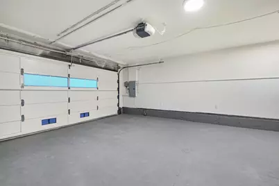 550 Holyoke St, San Francisco, CA 94134 - Photo 34