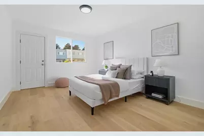 550 Holyoke St, San Francisco, CA 94134 - Photo 18