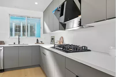 550 Holyoke St, San Francisco, CA 94134 - Photo 12