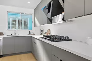 550 Holyoke St, San Francisco, CA 94134 - Photo 12