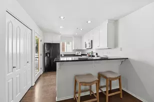 992 Alpine Ter 6, Sunnyvale, CA 94086 - Photo 10