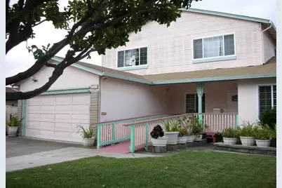 34819 Clover St, Union City, CA 94587 - Photo 2