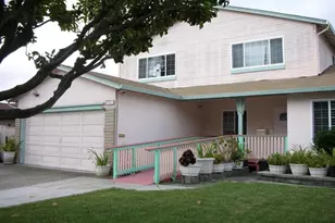 34819 Clover St, Union City, CA 94587 - Photo 2