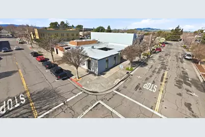 801 Jefferson St, Fairfield, CA 94533 - Photo 2