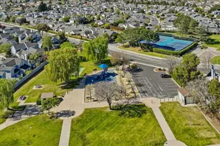 23 Binnacle Ln, Foster City, CA 94404 - Photo 102