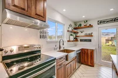 2015 Trumar Ln, Gilroy, CA 95020 - Photo 8