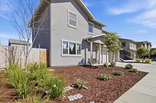 704 Gabilan Dr, Soledad, CA 93960 - Photo 2