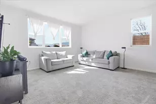 704 Gabilan Dr, Soledad, CA 93960 - Photo 8