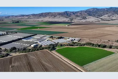 26000 Encinal, Salinas, CA 93908 - Photo 4