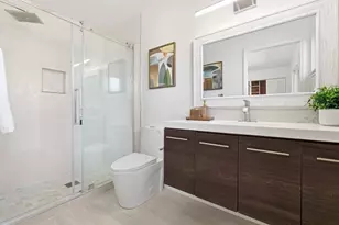 927 Madeline Ln, Santa Clara, CA 95050 - Photo 32