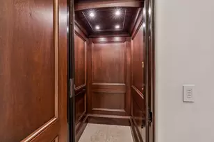 2 Somerset Ln, Atherton, CA 94027 - Photo 32