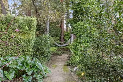 2 Somerset Ln, Atherton, CA 94027 - Photo 48