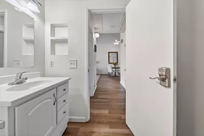 166 Kern St 26, Salinas, CA 93905 - Photo 16