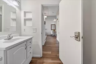 166 Kern St 26, Salinas, CA 93905 - Photo 16