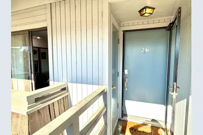 166 Kern St 26, Salinas, CA 93905 - Photo 2