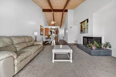 166 Kern St 26, Salinas, CA 93905 - Photo 6