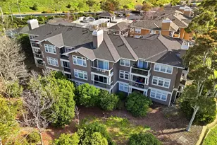 332 Crescent Ct, Brisbane, CA 94005 - Photo 2