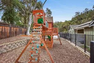 18355 Idylwild Rd, Los Gatos, CA 95033 - Photo 36