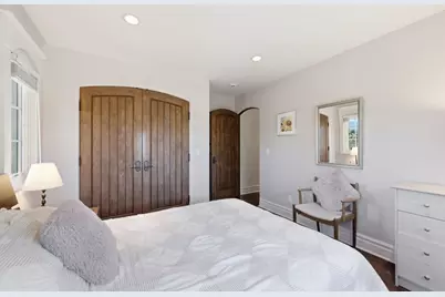 926 Rosewood Ave, San Carlos, CA 94070 - Photo 40