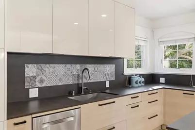 926 Rosewood Ave, San Carlos, CA 94070 - Photo 20