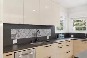 926 Rosewood Ave, San Carlos, CA 94070 - Photo 20