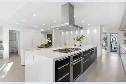 129 Lowell Ave, Palo Alto, CA 94301 - Photo 16