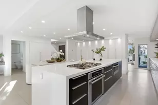 129 Lowell Ave, Palo Alto, CA 94301 - Photo 16