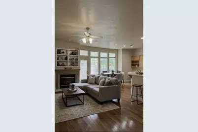 7817 Caracena Ct, Vallejo, CA 94591 - Photo 4