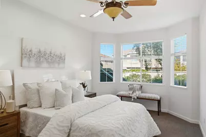 918 Owens Lake Dr, San Jose, CA 95123 - Photo 12