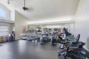 918 Owens Lake Dr, San Jose, CA 95123 - Photo 34