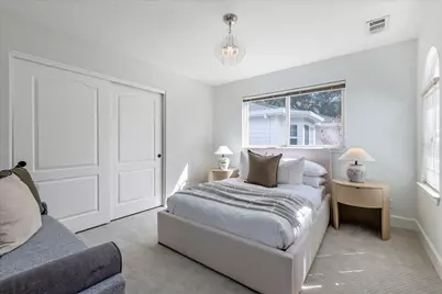 1354 Sherman Ave, Menlo Park, CA 94025 - Photo 16