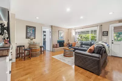 5424 Greenside Dr, San Jose, CA 95127 - Photo 26