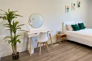 725 W Rialto Ave, Fresno, CA 93705 - Photo 6