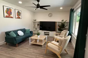 725 W Rialto Ave, Fresno, CA 93705 - Photo 2