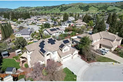 17017 Heatherwood Way, Morgan Hill, CA 95037 - Photo 52