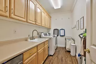 17017 Heatherwood Way, Morgan Hill, CA 95037 - Photo 34