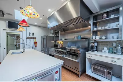 157 15th St, Pacific Grove, CA 93950 - Photo 18