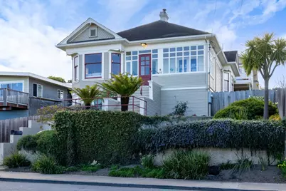 675 Pine St, Monterey, CA 93940 - Photo 2