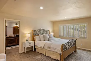 22700 Picador Dr, Salinas, CA 93908 - Photo 12