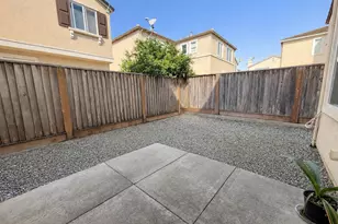 56 Vista Verde Cir, Watsonville, CA 95076 - Photo 2