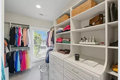 Oak Meadow Dr, Los Gatos, CA 95032 - Photo 36