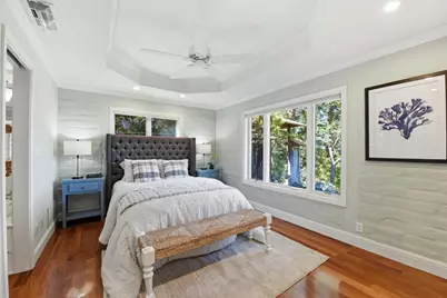 19601 Canon Dr, Los Gatos, CA 95030 - Photo 18