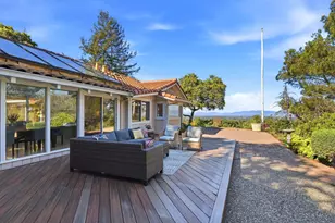 19601 Canon Dr, Los Gatos, CA 95030 - Photo 32