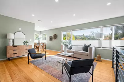 8124 Greenly Dr, Oakland, CA 94605 - Photo 10