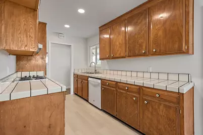 5576 Sunny Oaks Dr, San Jose, CA 95123 - Photo 10