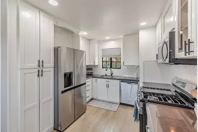 200 Gibson Dr 36, Hollister, CA 95023 - Photo 12