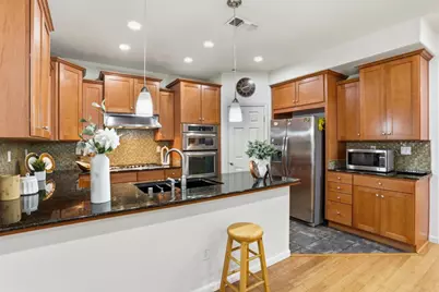 257 Rayos Del Sol Dr, San Jose, CA 95116 - Photo 14