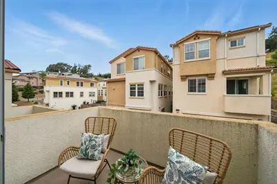 26540 Hayward Blvd, Hayward, CA 94542 - Photo 20