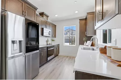 24704 Manzanita St, Hayward, CA 94545 - Photo 8