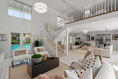 14721 Live Oak Ln, Saratoga, CA 95070 - Photo 4